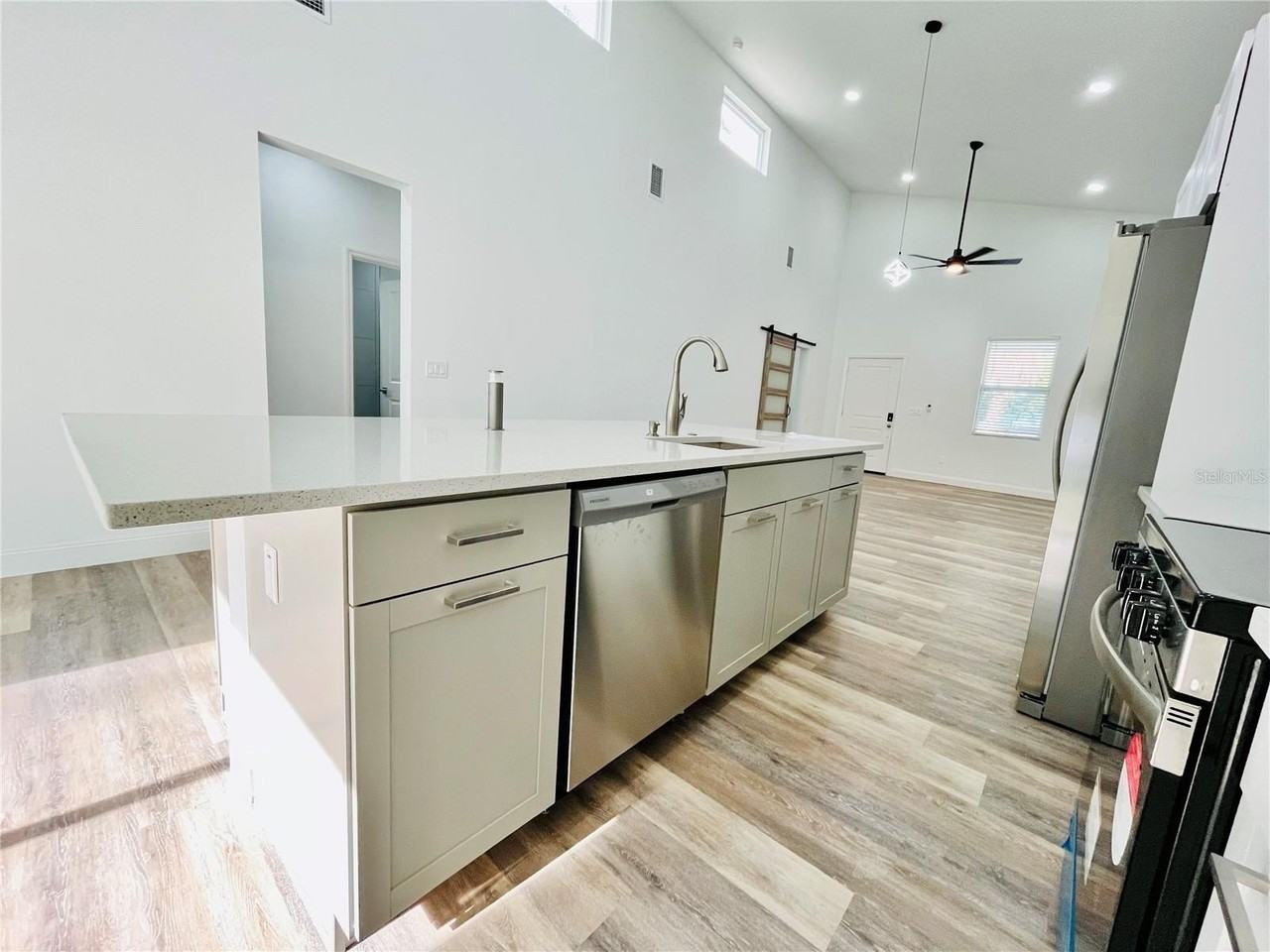 7622 Cypress Dr - Photo 6 of 30