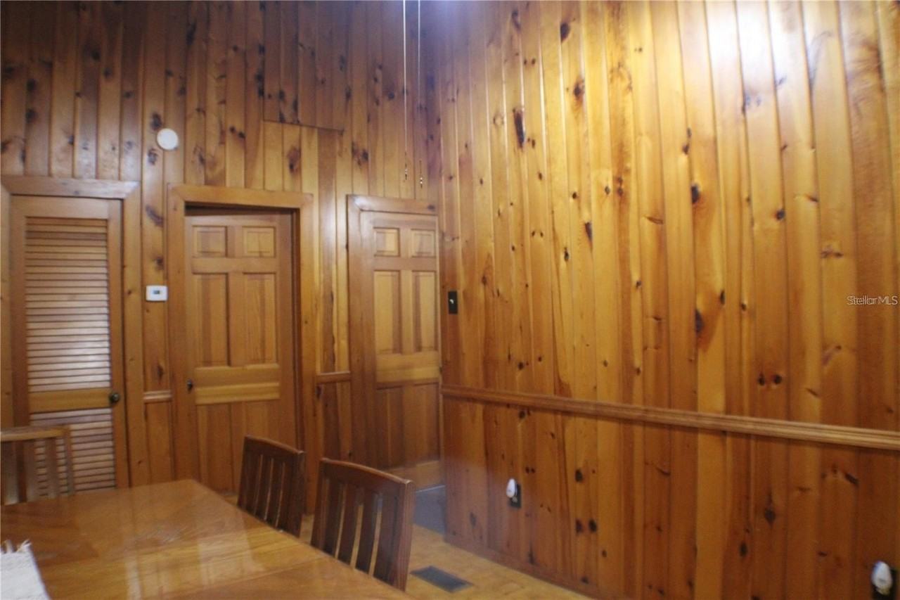3045 Yorkshire Dr - Photo 5 of 24
