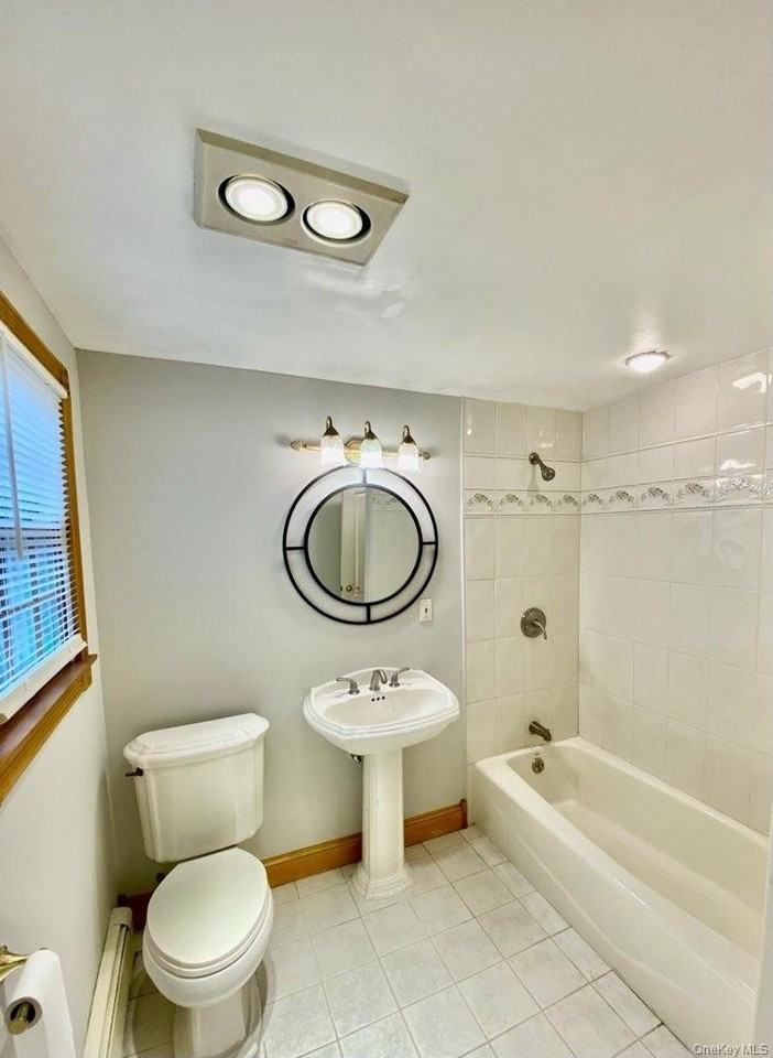1630 Jefferson Ave - Photo 4 of 9