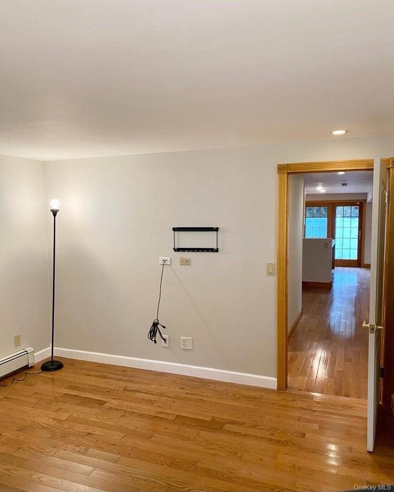 1630 Jefferson Ave - Photo 6 of 9