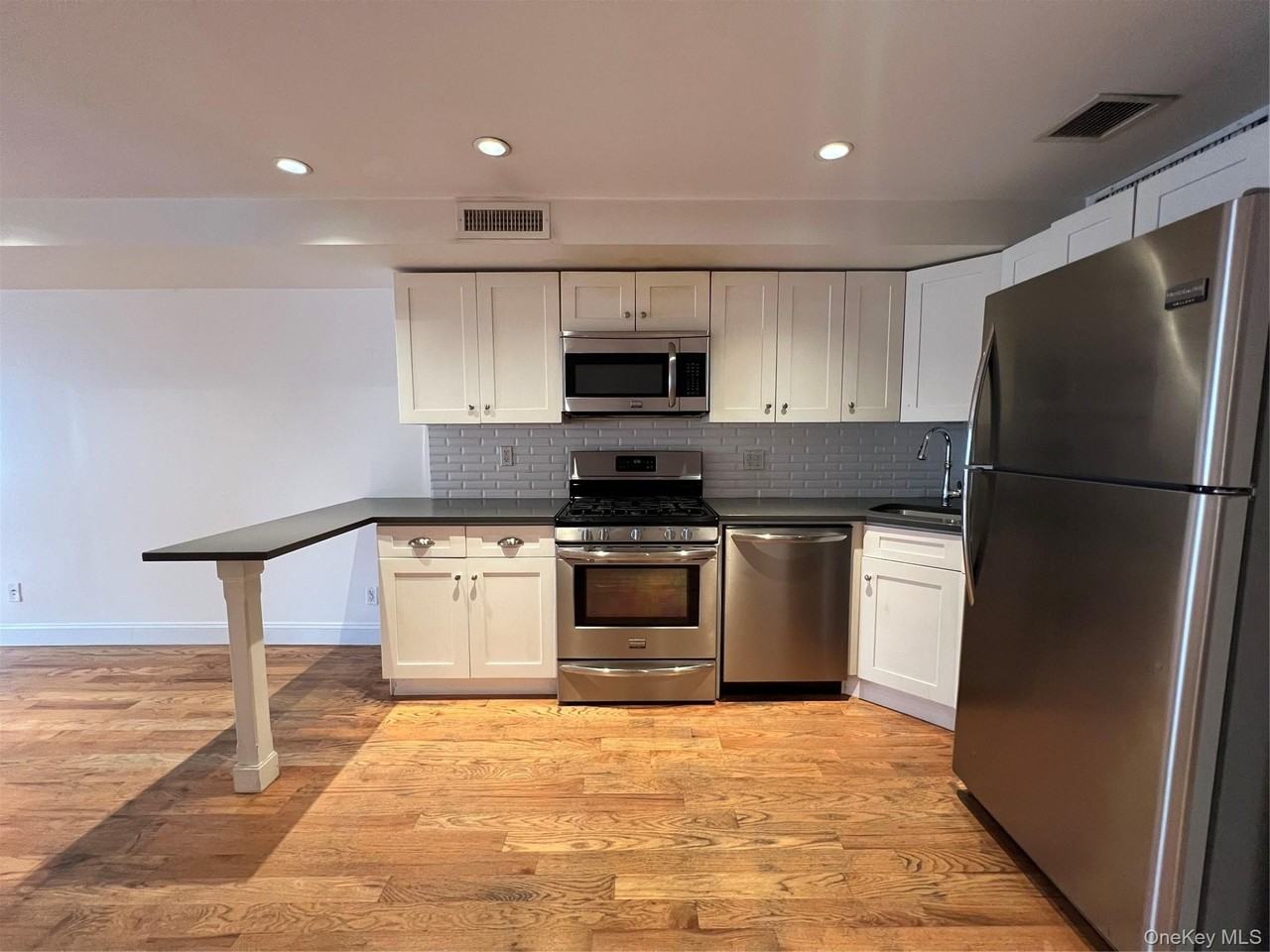 3801 31st Ave #2A - Photo 3 of 10