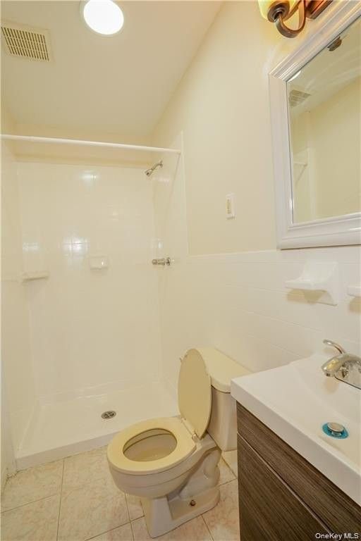 4116 De Reimer Ave #2 - Photo 5 of 9