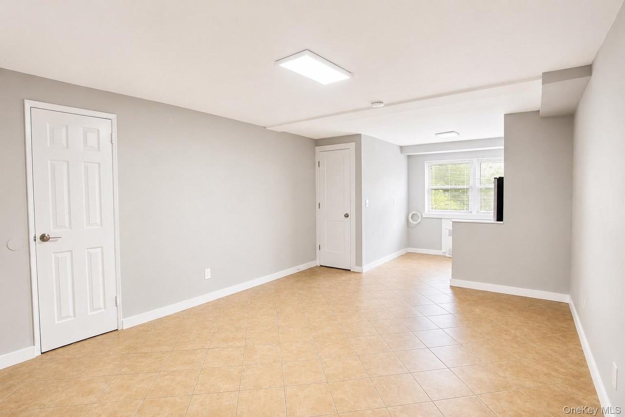 470 E Broadway #A3 - Photo 6 of 18