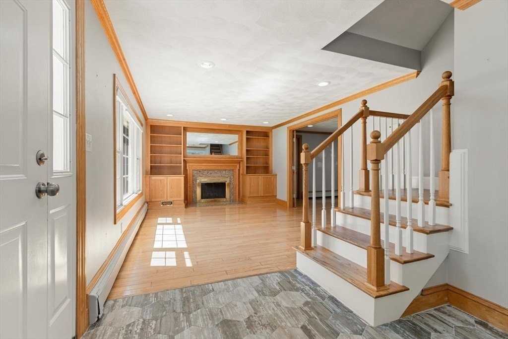 15 Marion St - Photo 3 of 31
