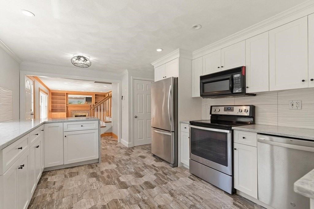 15 Marion St - Photo 7 of 31