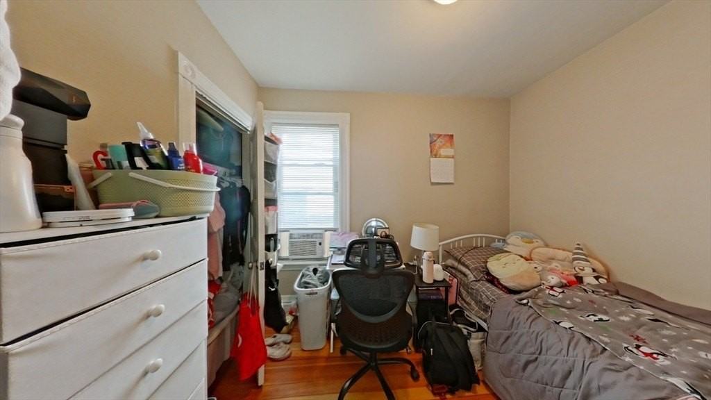 39 Newport St #2 - Photo 6 of 7