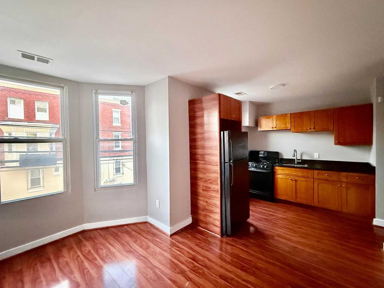 4200 Powelton Ave #2FL - Photo 3 of 16