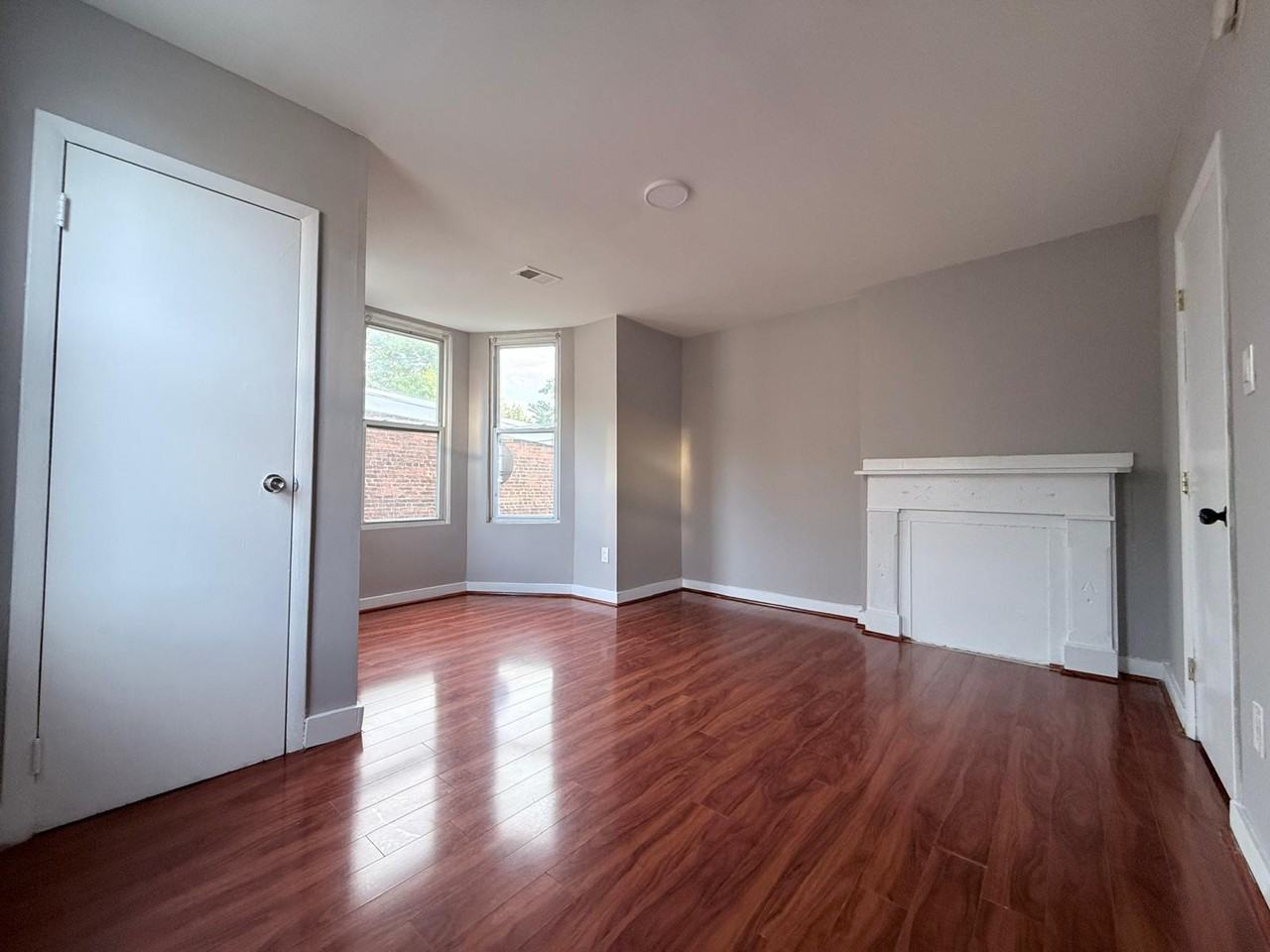 4200 Powelton Ave #2FL - Photo 5 of 16