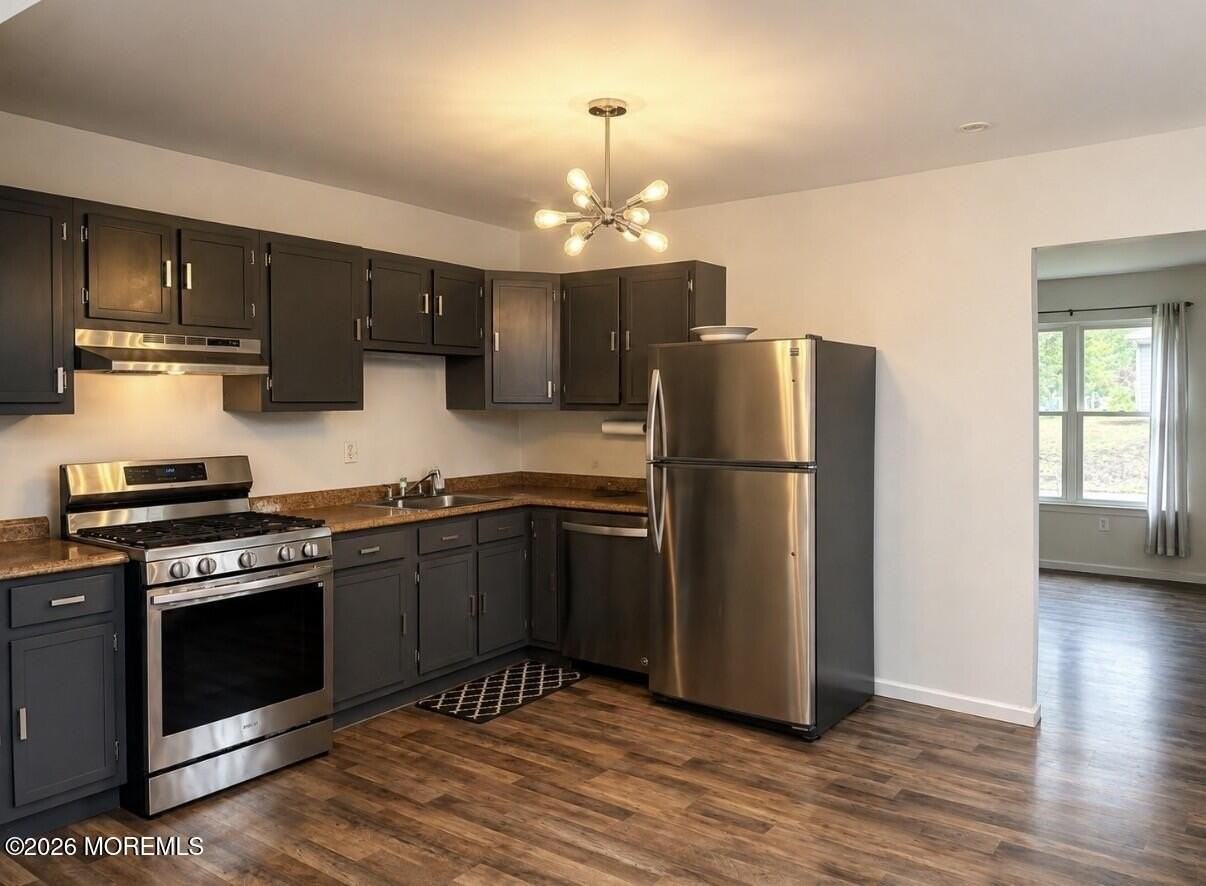 117 Seneca Lake Dr - Photo 4 of 12