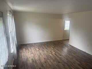 117 Seneca Lake Dr - Photo 6 of 12