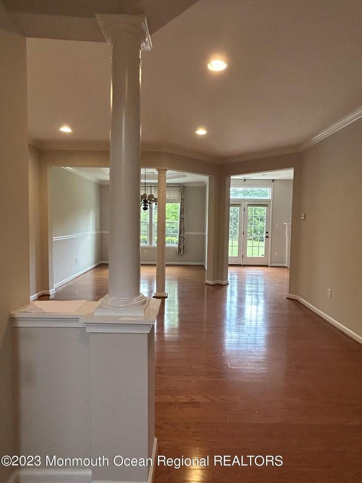 31 Oak Leaf Ln - Photo 5 of 26