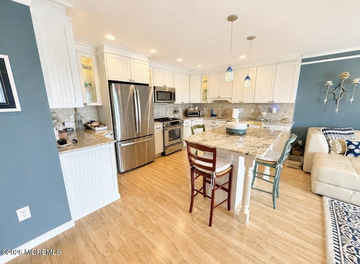 809 Ocean Ave #10 - Photo 5 of 15