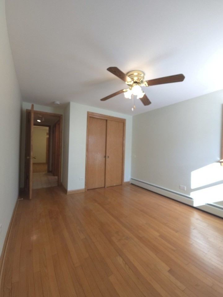 3707 Clarence Ave - Photo 7 of 12