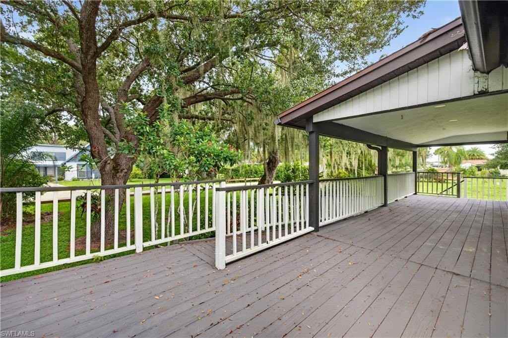 16970 Carolyn Ln - Photo 5 of 28