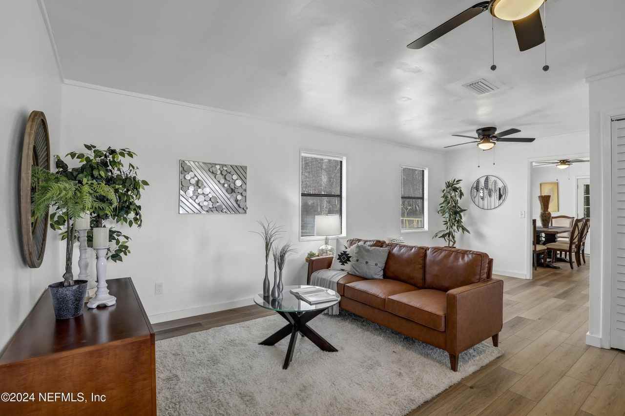 54221 Cravey Rd - Photo 4 of 50