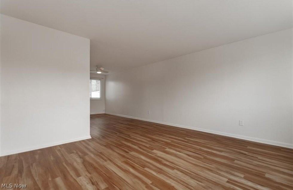 1543 Severn Ln - Photo 5 of 10