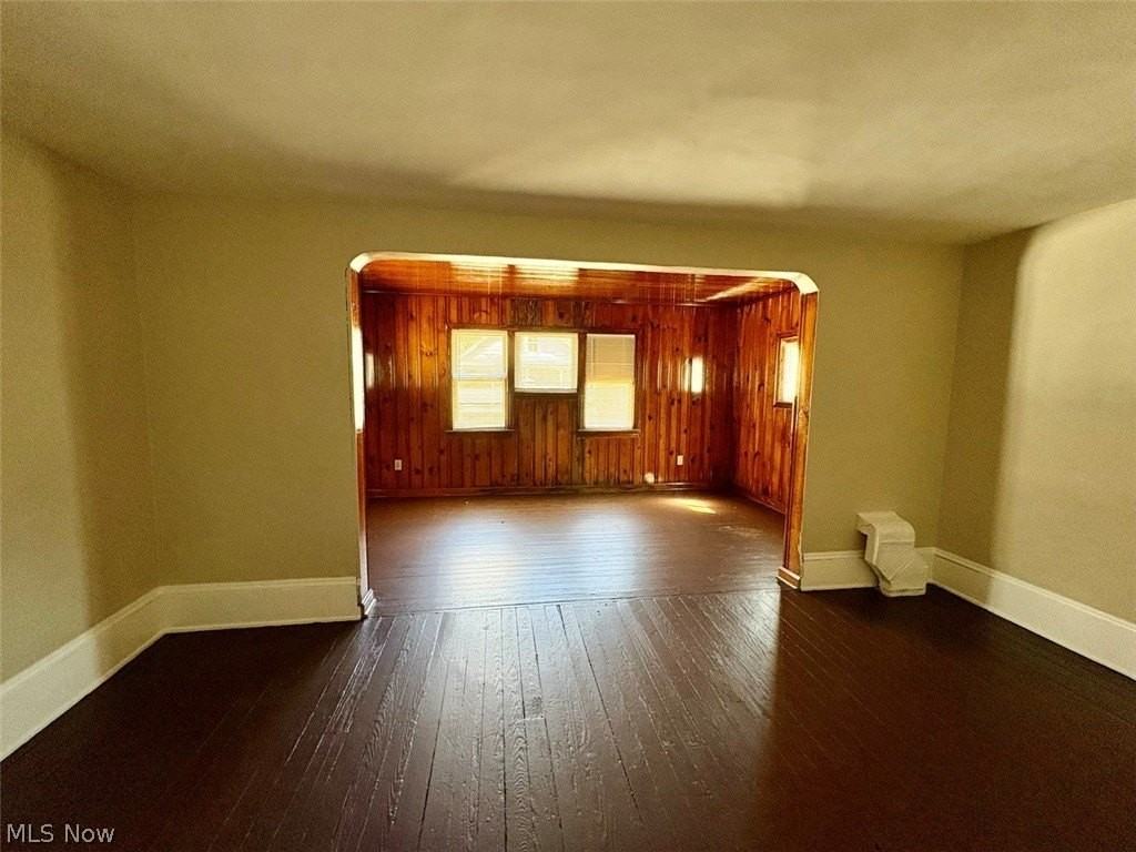 141 Fulton St - Photo 4 of 8