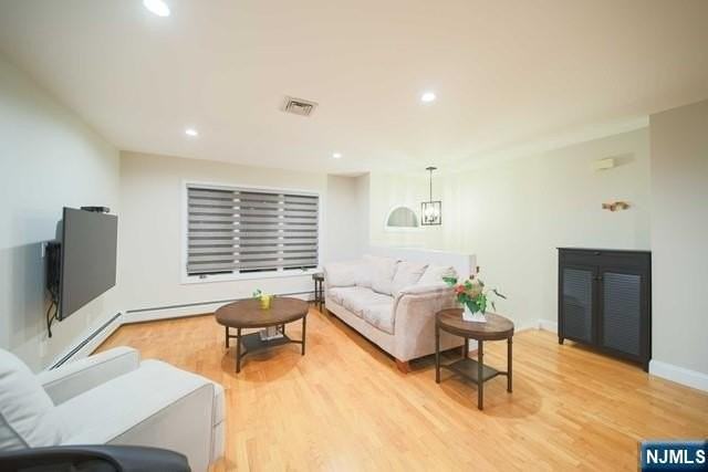 106 E Edsall Blvd #B - Photo 3 of 30
