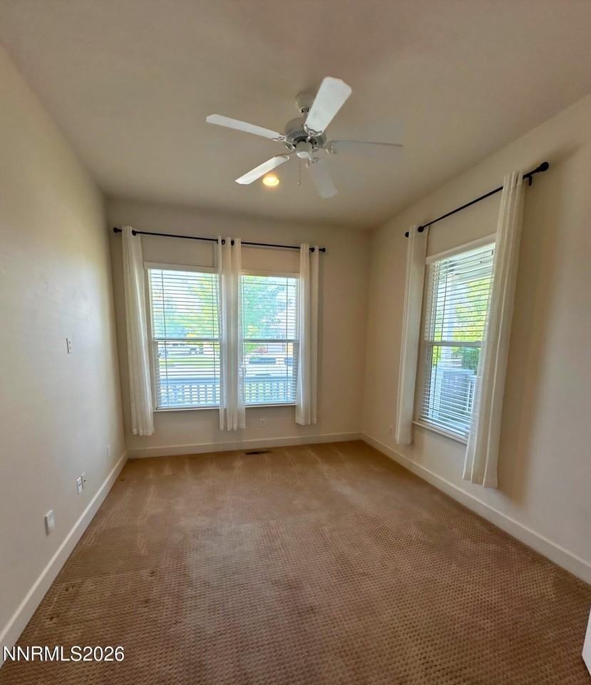 1239 Turnberry Dr - Photo 4 of 21