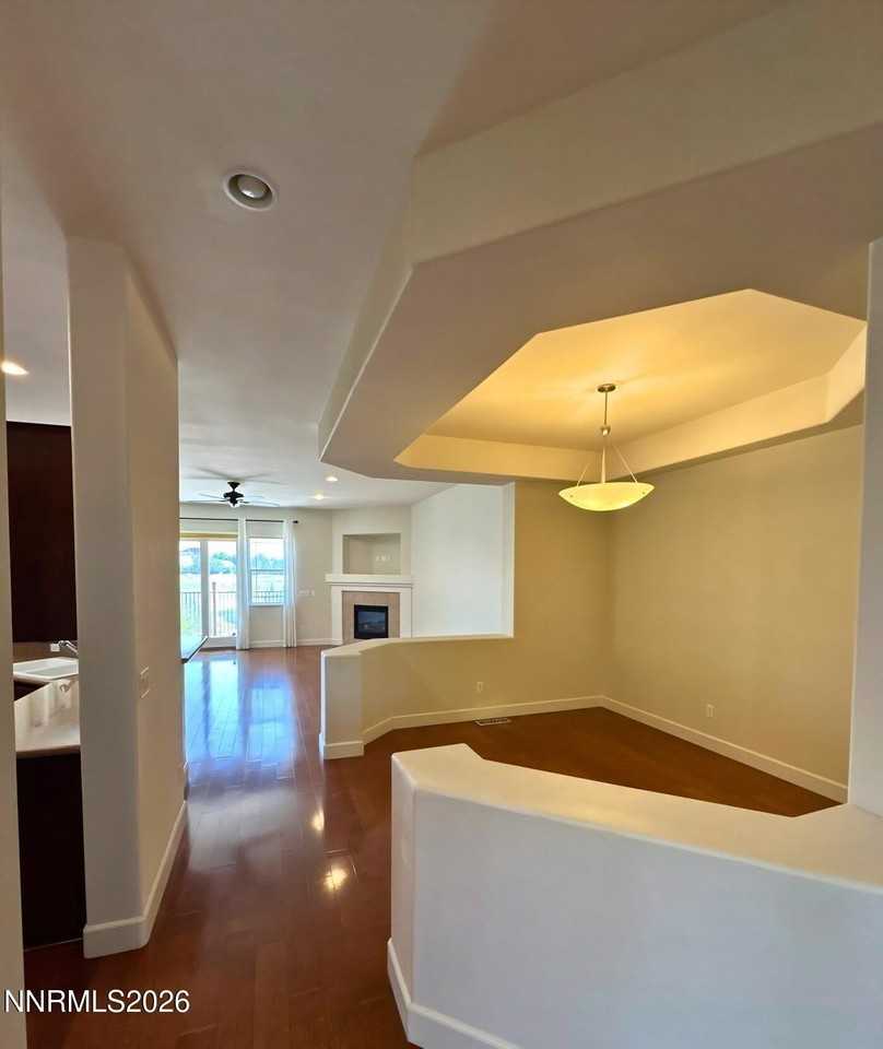 1239 Turnberry Dr - Photo 5 of 21