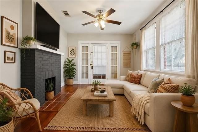 2718 Burdette St - Photo 4 of 14
