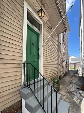 4425 Laurel St #1-2 - Photo 2 of 14