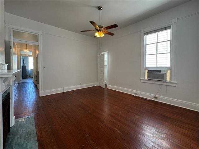 4425 Laurel St #1-2 - Photo 7 of 14