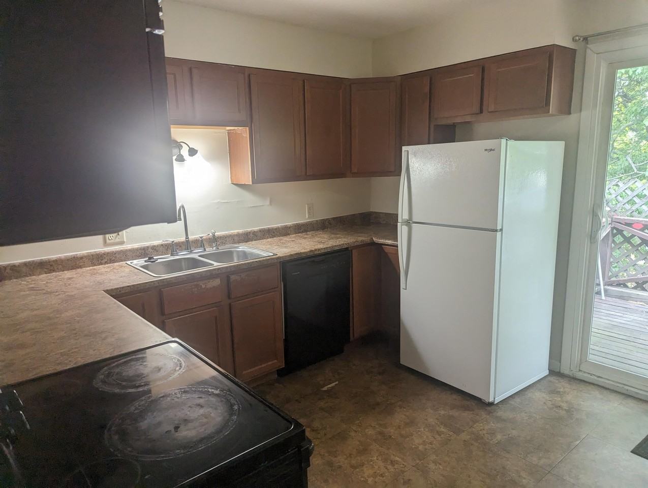 2205 Dale Dr #2 - Photo 3 of 5