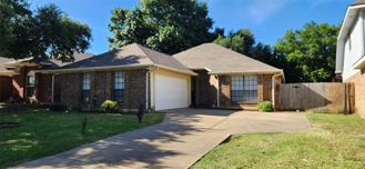 2204 Turf Club Dr - Photo 1 of 1