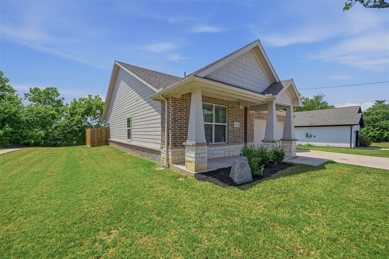 3314 Gordon St - Photo 3 of 23
