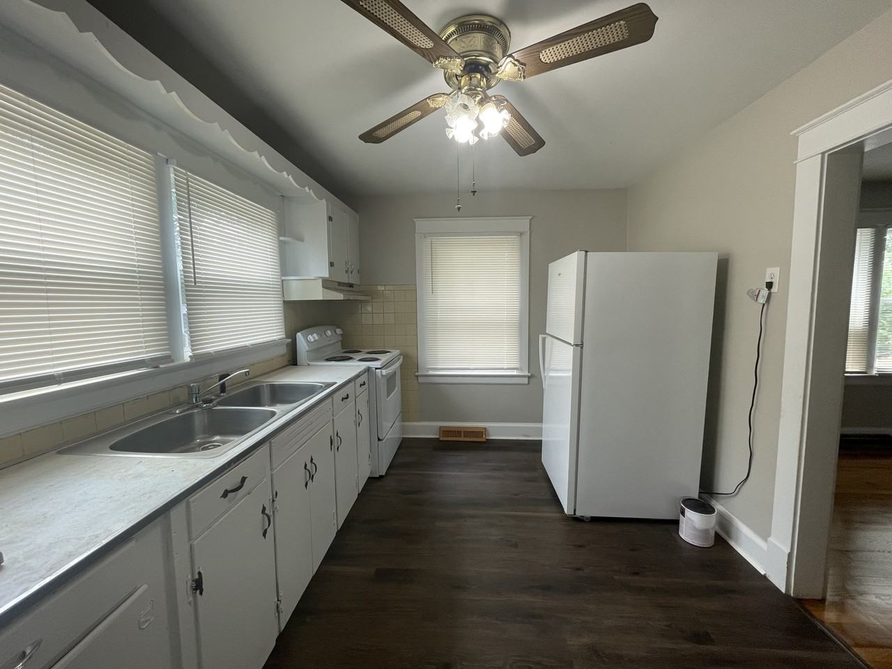 2518 Morson St #1 - Photo 5 of 13