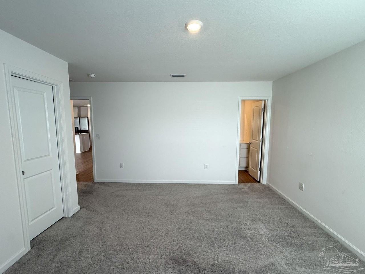4615 Carlstrom Ln - Photo 6 of 18