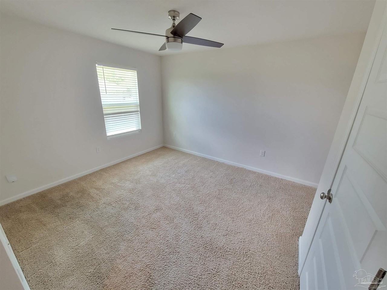 8016 Twin Ceder Dr - Photo 5 of 30