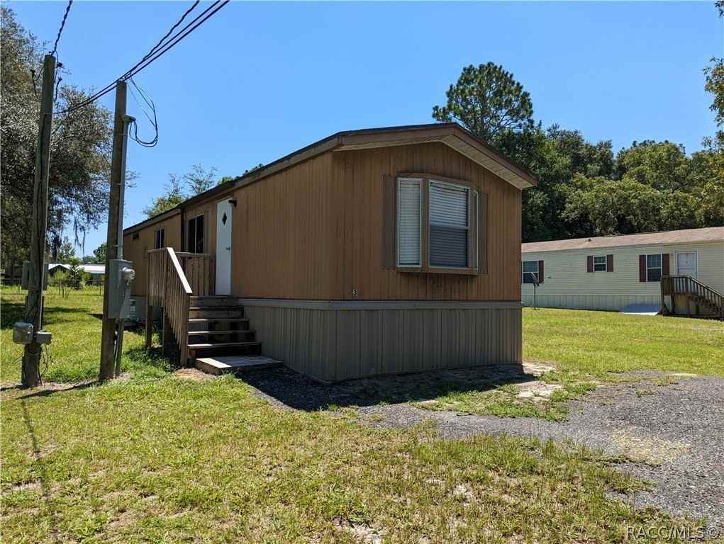 7090 N Palmer Way - Photo 2 of 12