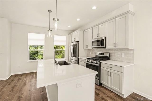 655 Jenny Way - Photo 5 of 17