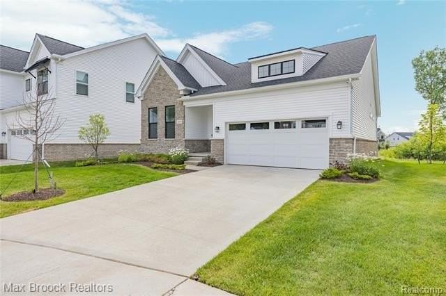5636 Suffolk Ct - Photo 4 of 46