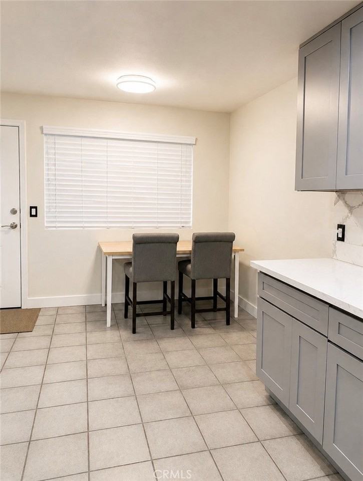 16493 Joy St - Photo 3 of 10