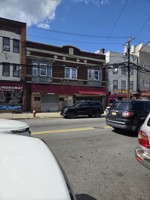 featured image of 325 Grand St ## 329