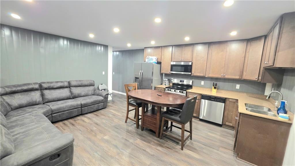 115 Apricot St ##B - Photo 3 of 13