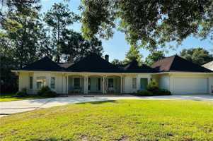 featured image of 510 Beau Chene Dr