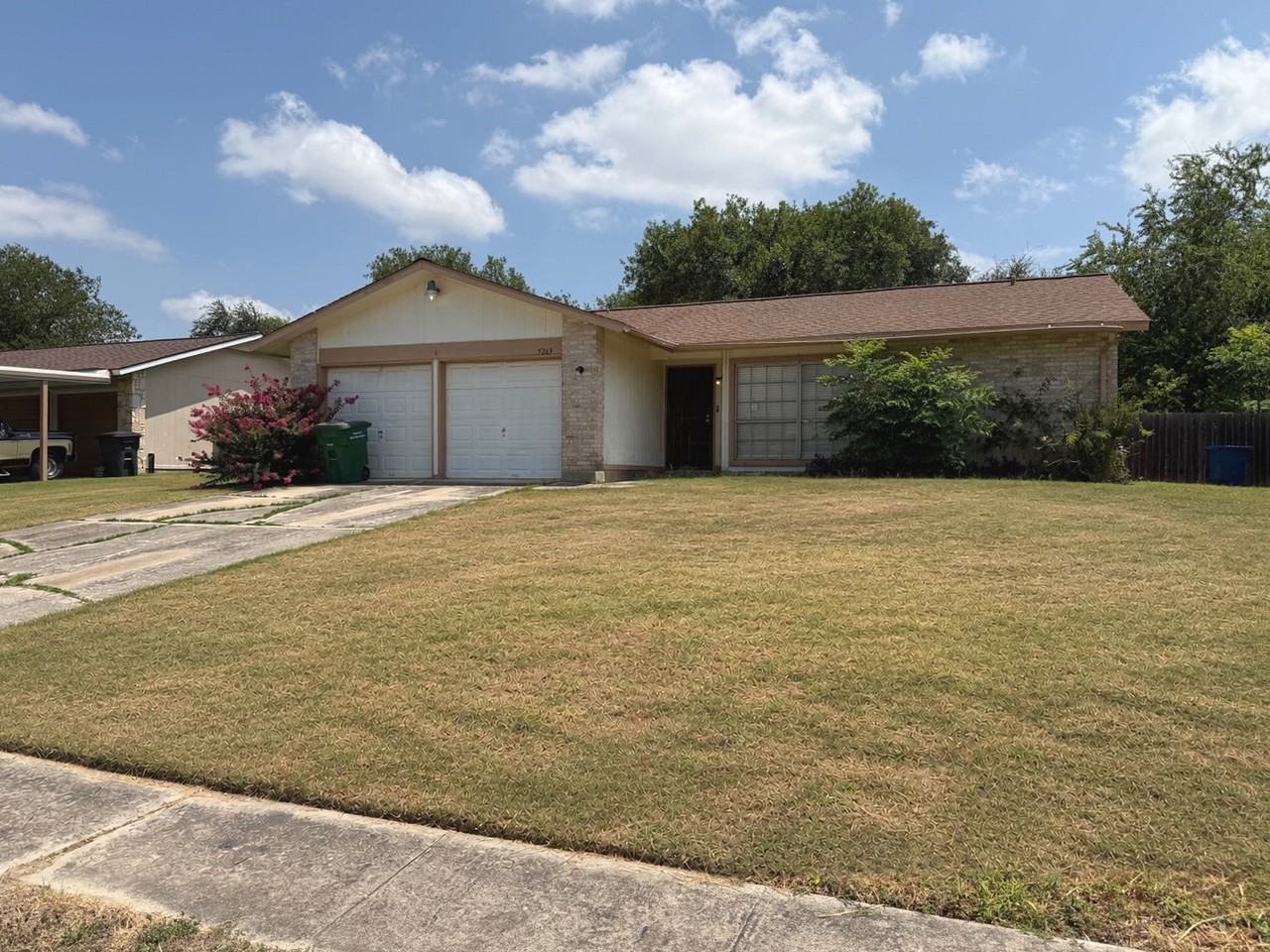 5263 Charolais Dr