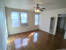 215 W Magnolia Ave #3 - Photo 1 of 1