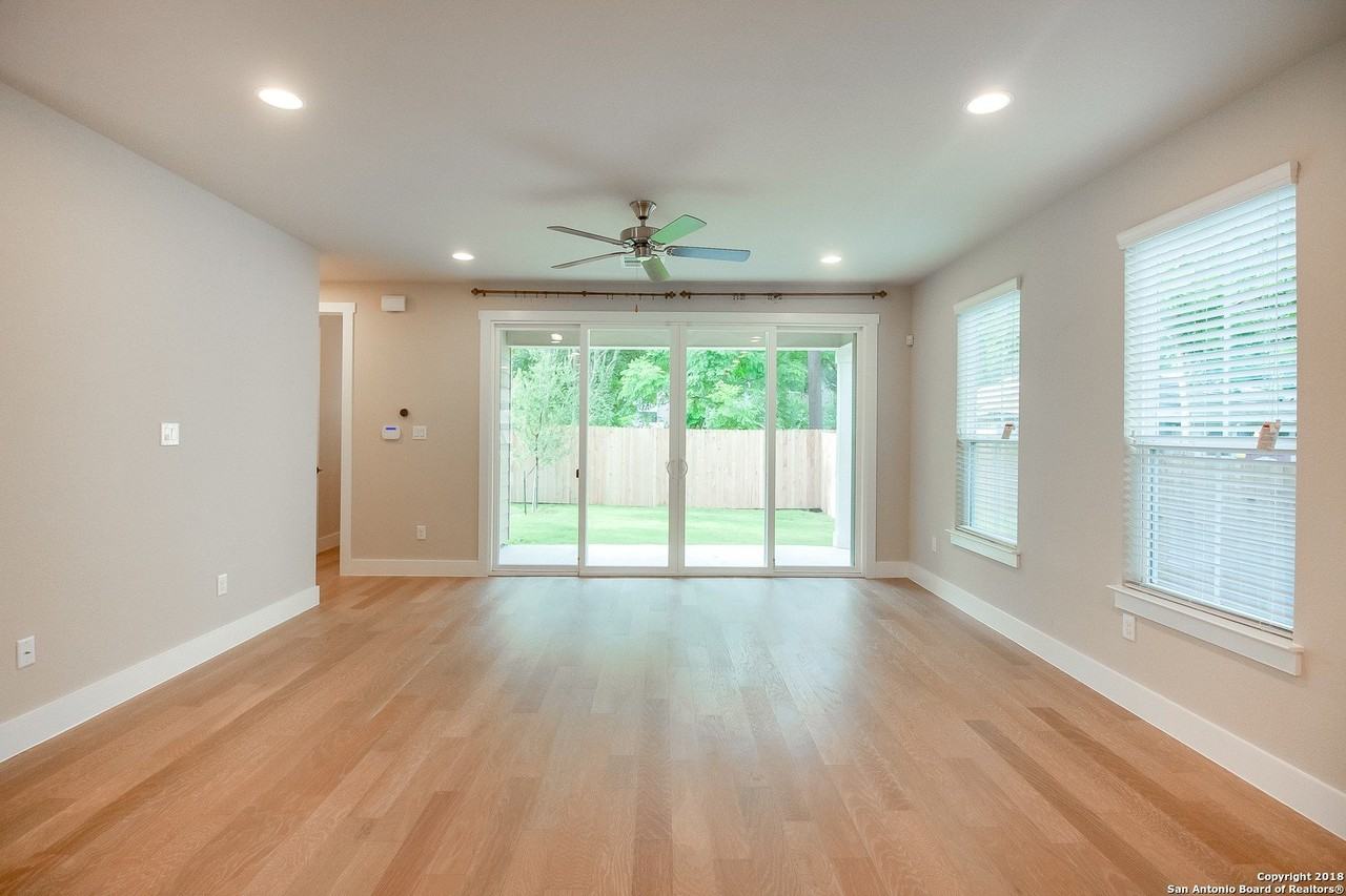 140 Claremont Ave #102 - Photo 3 of 23