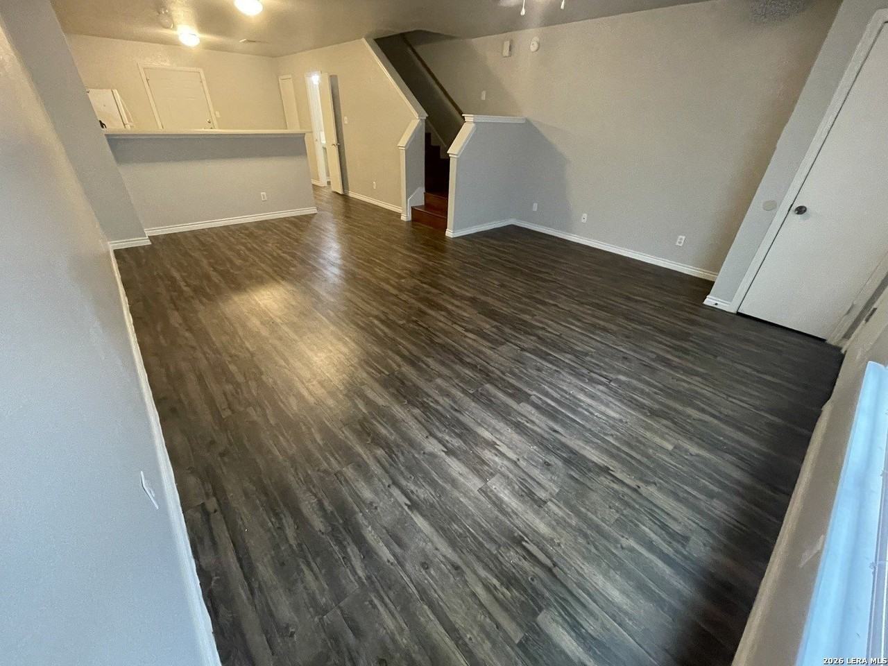 24 Bratton Dr - Photo 2 of 19