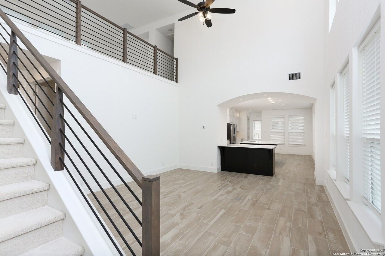 1059 Lime Gruene - Photo 2 of 49