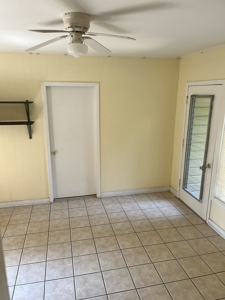 150 Woodland Rd - Photo 6 of 10