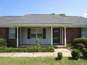 2555 Nicholson Dr - Photo 1 of 1