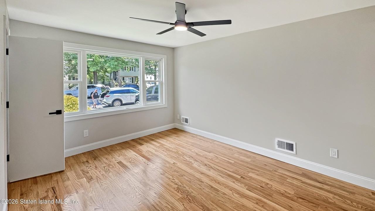 71 Reading Ave #2 - Photo 5 of 10