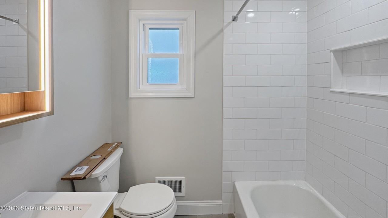 71 Reading Ave #2 - Photo 6 of 10