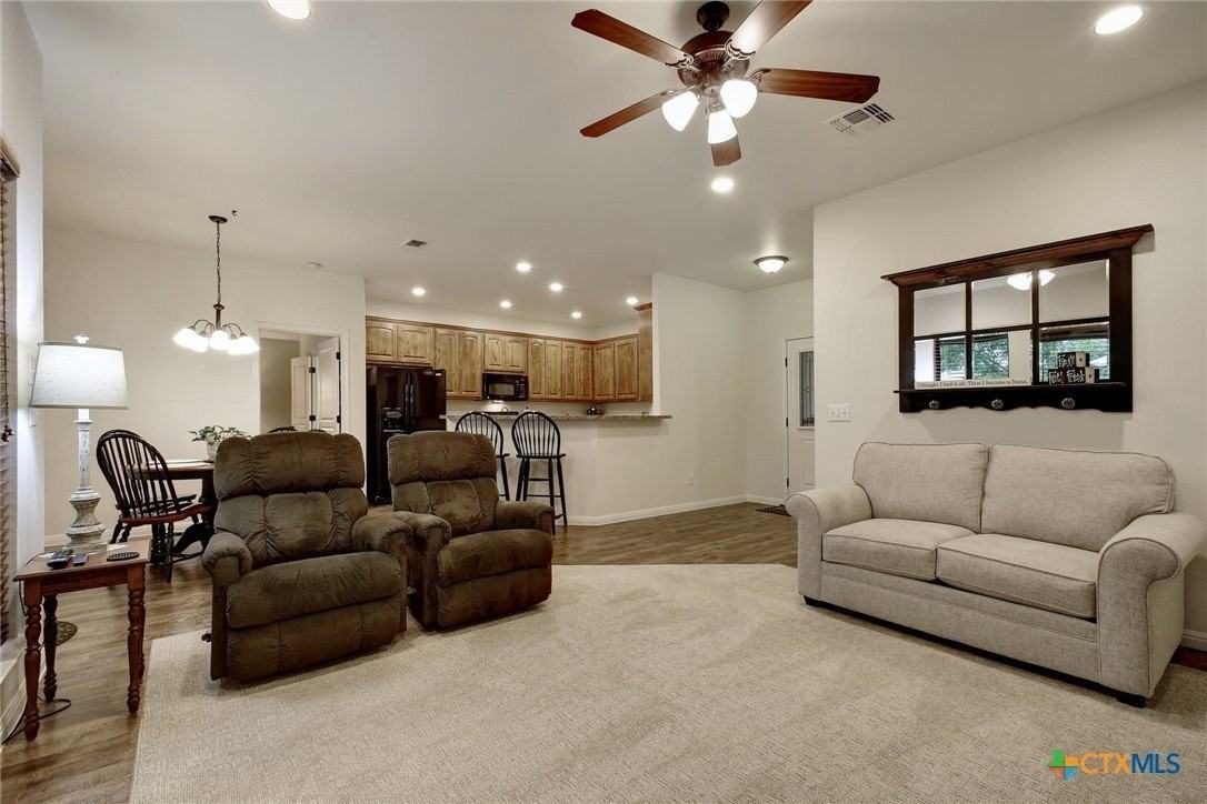 2251 Hazelwood - Photo 2 of 24